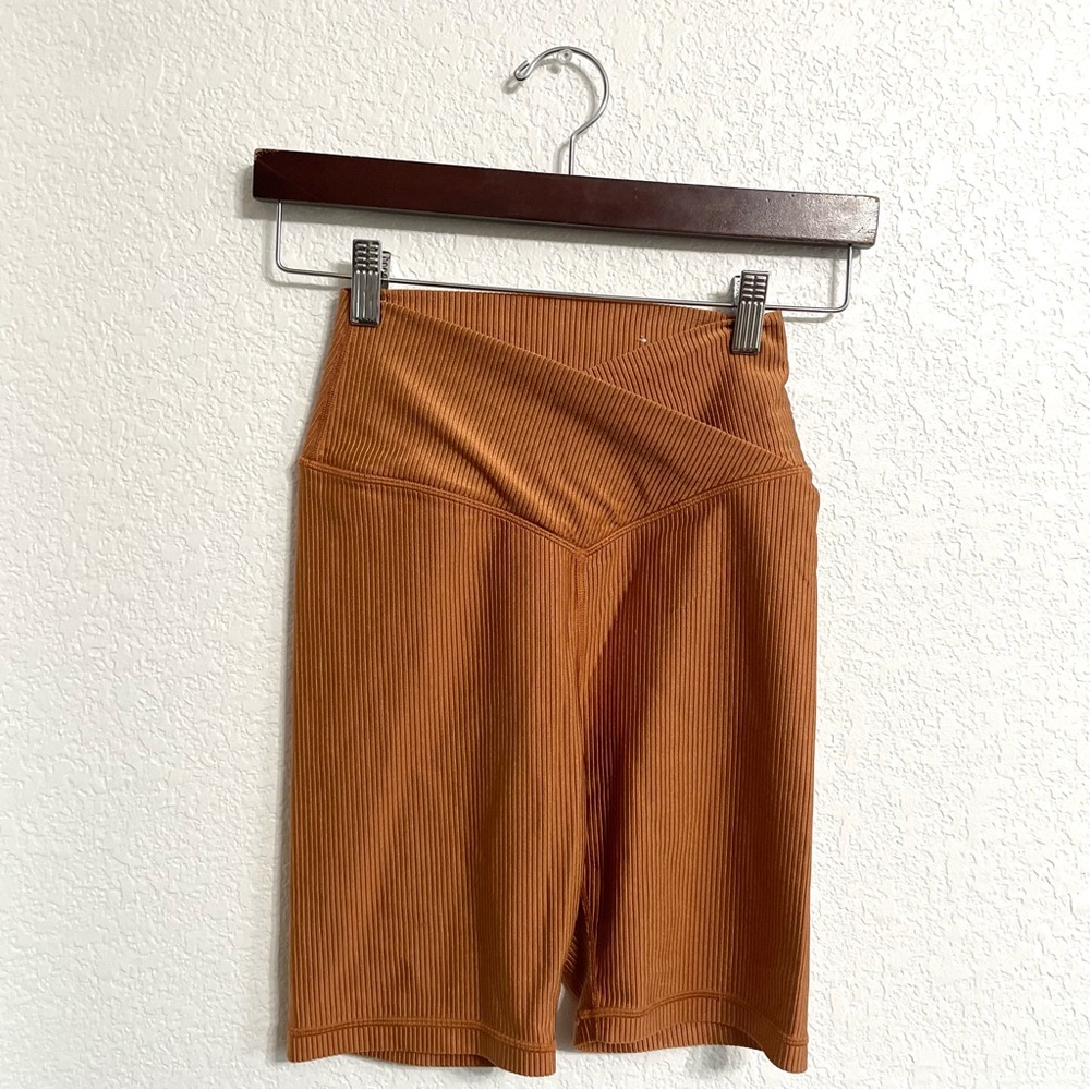 Aerie Offline Womens Shorts Copper Ribbed High Waisted Crossover Size Medium